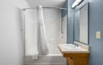 Studio Suite - 1 Full Bed